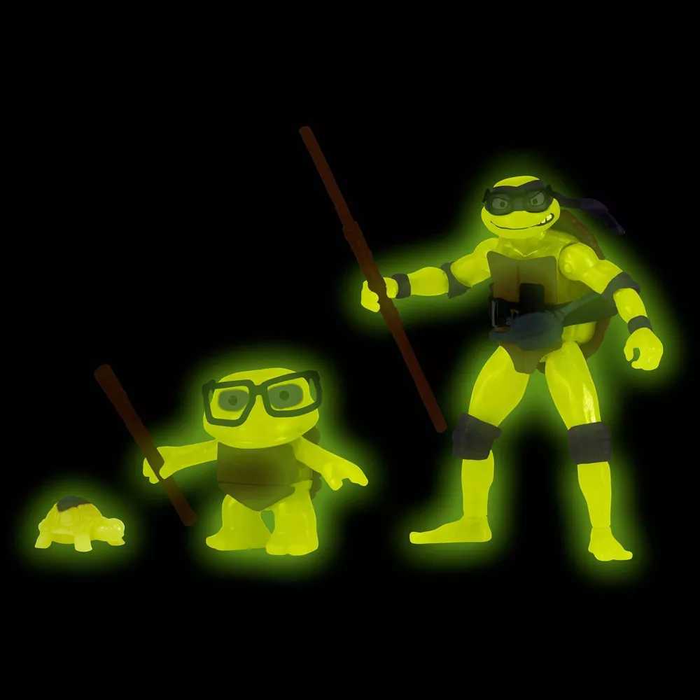 Making of a Ninja Donatello - Playmates Toys (Teenage Mutant Ninja Turtles: Mutant Mayhem) action figure collectible [Barcode 043377835820] - Main Image 4