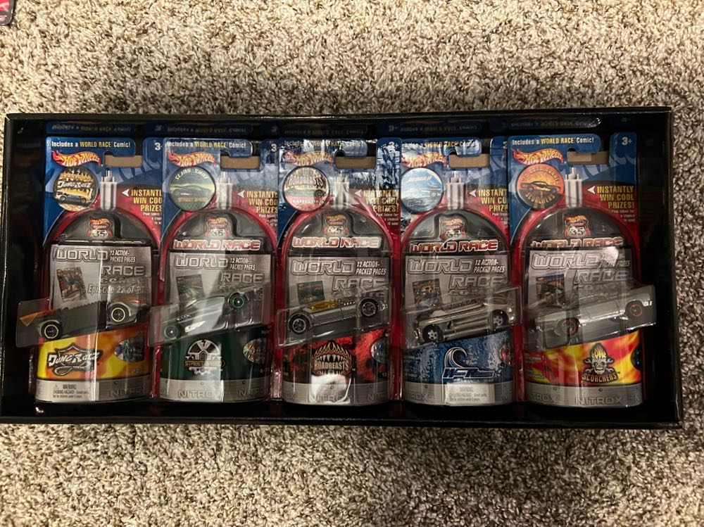 World Race 2003 Limited Edition - Mattel (Hotwheels World Race) action figure collectible - Main Image 2