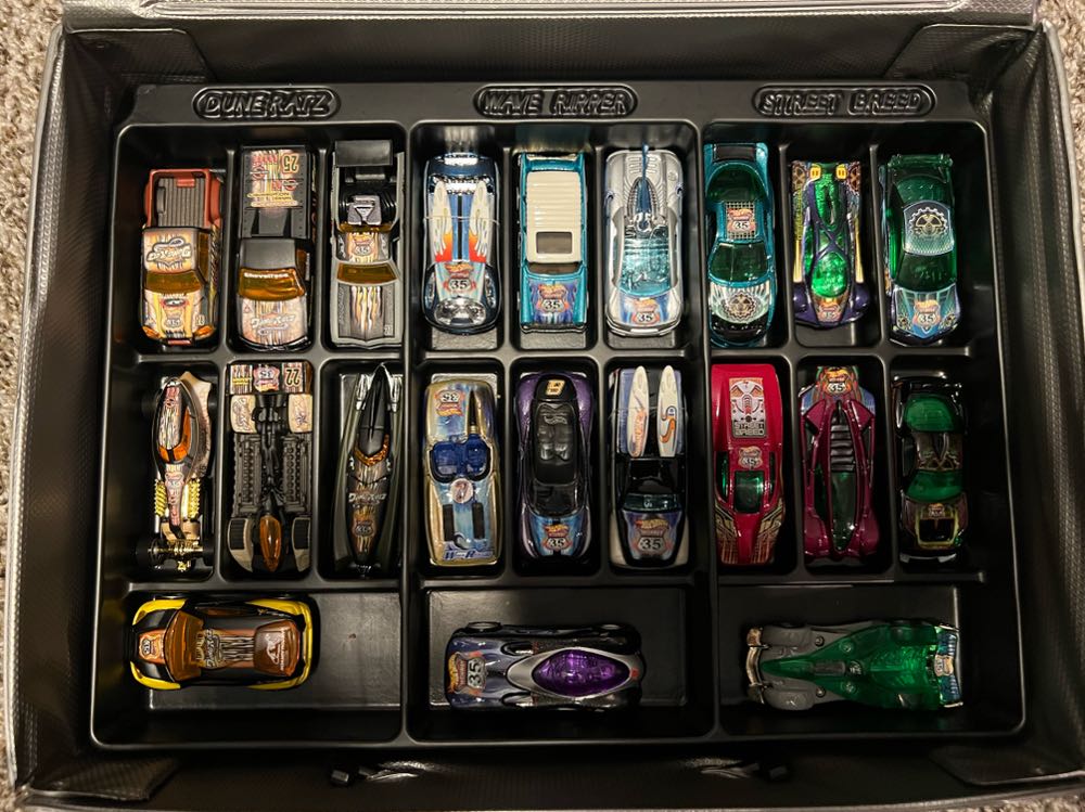 World Race 35 Car Set - Mattel (Hotwheels World Race) action figure collectible - Main Image 3