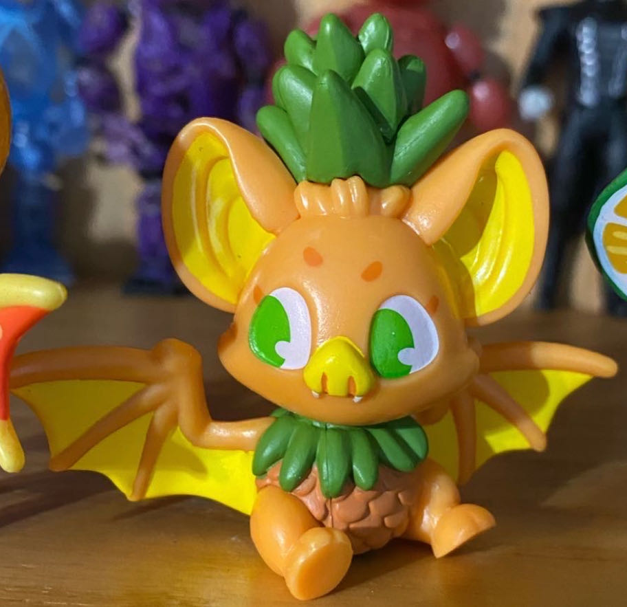 Pinapple - Fruit Bats action figure collectible - Main Image 2