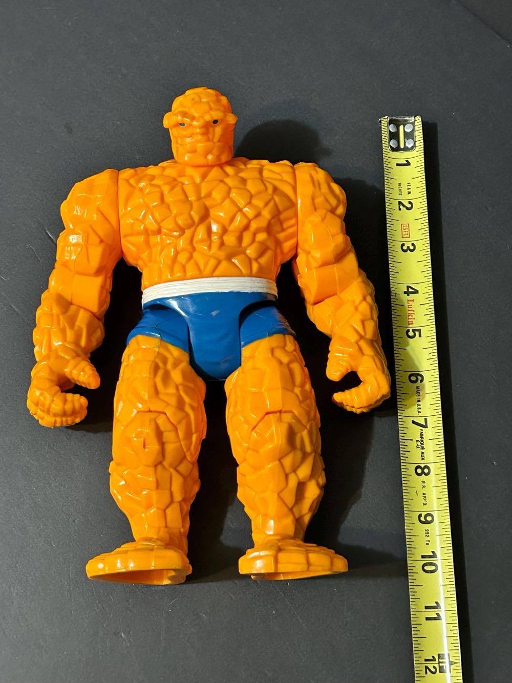 Marvel Universe The Thing 10” Fantastic Four Toybiz  action figure collectible [Barcode 035112489825] - Main Image 3