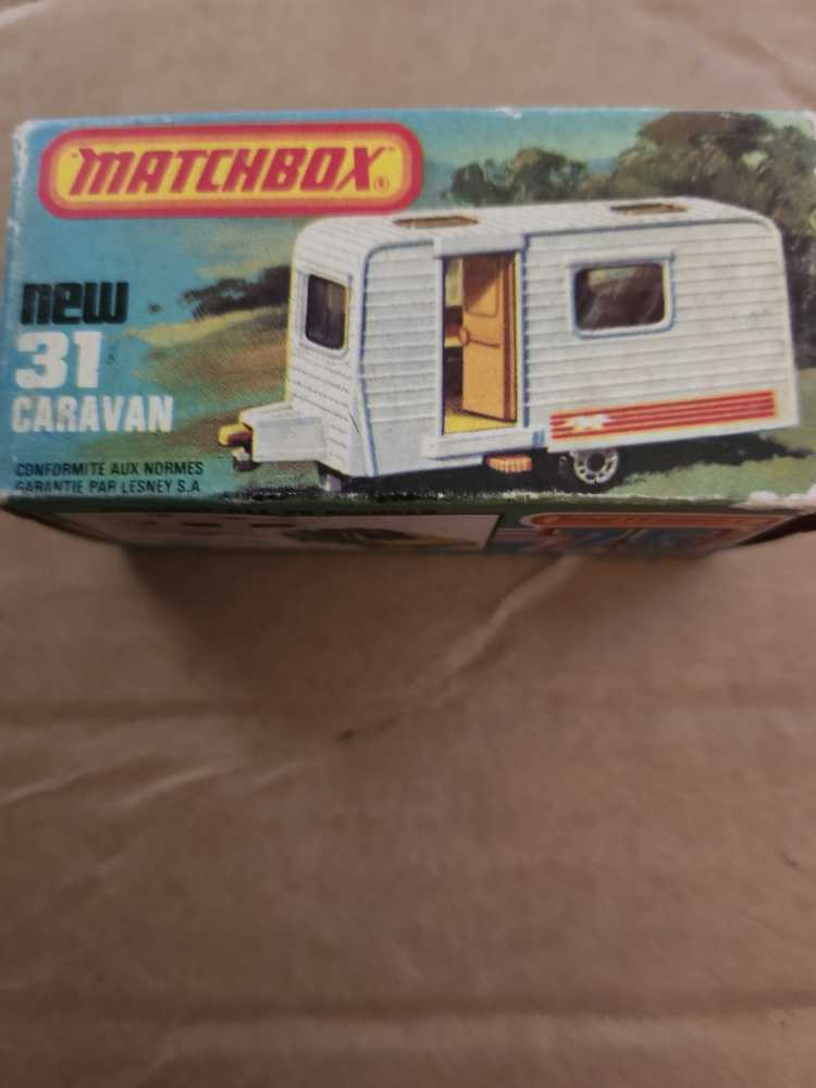 Hiya - Young Blood Predator (AvP)