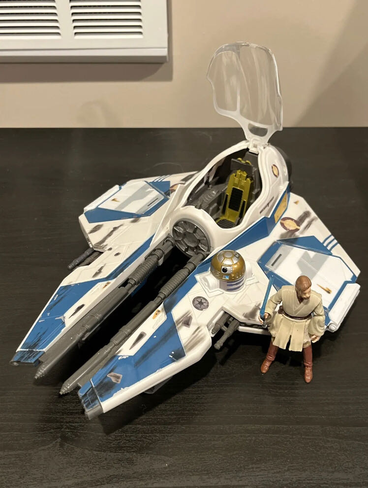 Obi-Wan Kenobi’s Starfighter TCW [B] - Vehicles - Hasbro (Star Wars Episode III: Revenge Of The Sith) action figure collectible - Main Image 3