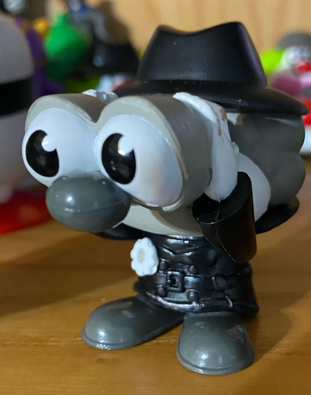 Peep Clown B/W - Clown Spy action figure collectible - Main Image 1
