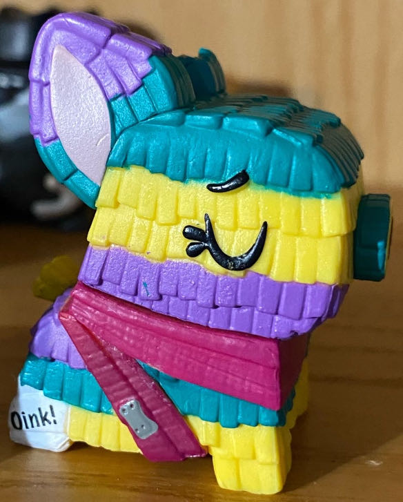 Color Pig - Pain Party Pinatas action figure collectible - Main Image 2