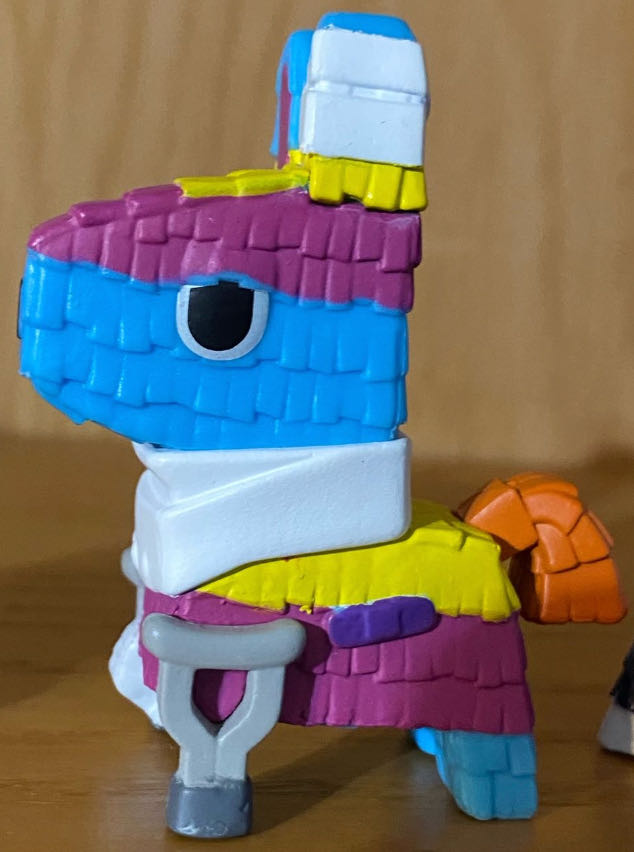 Color Horse  - Pain Party Pinatas action figure collectible - Main Image 2