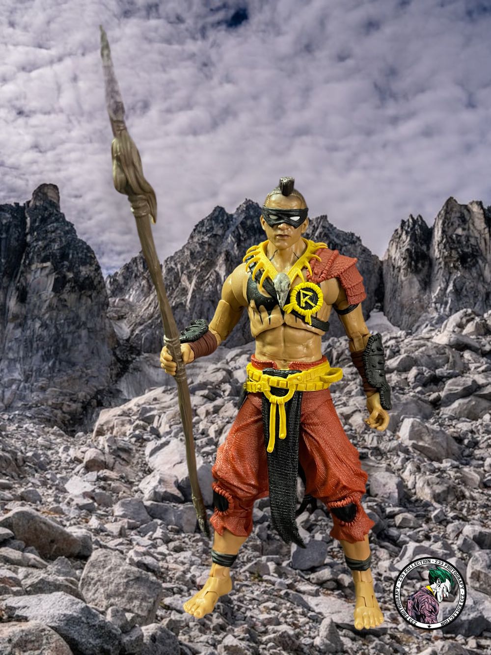 DC Direct Page Punchers (05x02) Robin - McFarlane Toys (Batman) action figure collectible - Main Image 2