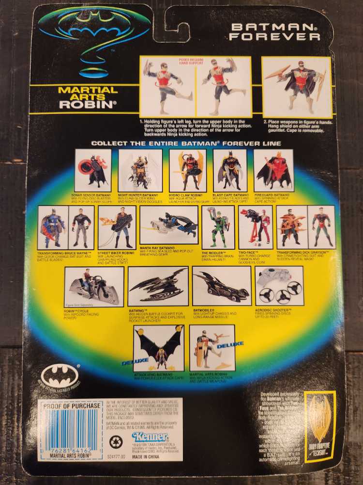 Batman: Robin (Chris O’Donnell) - Batman Forever (Martial Arts Deluxe) - Kenner (Batman: Batman Forever) action figure collectible [Barcode 076281641621] - Main Image 2