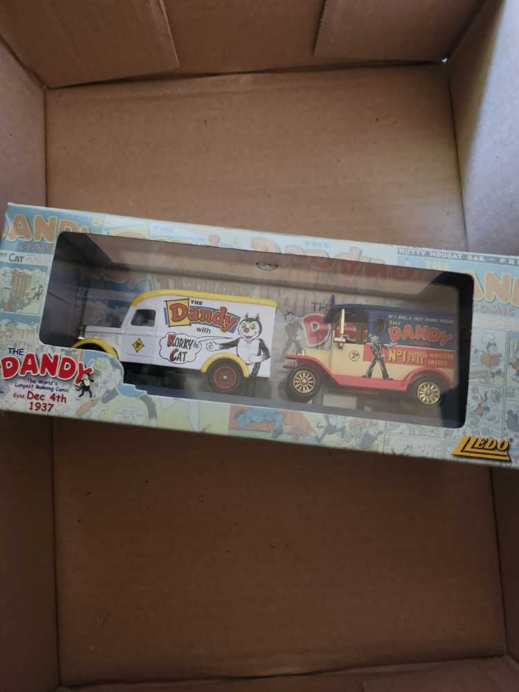 Super Mario Brothers: Desktop Sofbi Series Mario 8-inch Action Figure