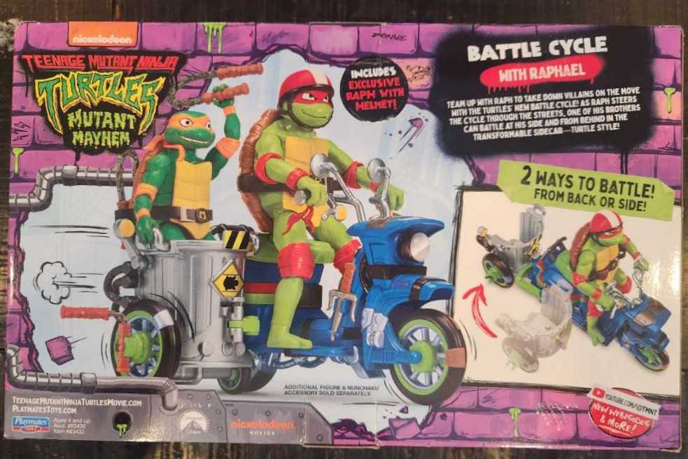 Battle Cycle (With Raphael) - Playmates (Teenage Mutant Ninja Turtles: Mutant Mayhem) action figure collectible [Barcode 043377834328] - Main Image 2