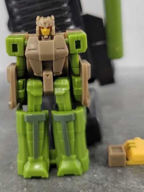 Marvel Ultimate Spiderman Micro Heroes Mega Battles Fighter Pods Series 1