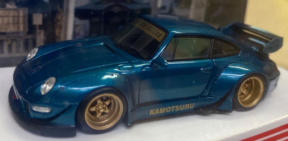 1. Porsche RWB 993 Sold - Fuelme (RWB) action figure collectible - Main Image 2