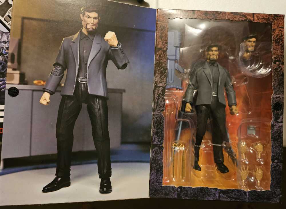 Gargoyles: David Xanatos - Neca (Disney’s Gargoyles) action figure collectible [Barcode 634482345153] - Main Image 2