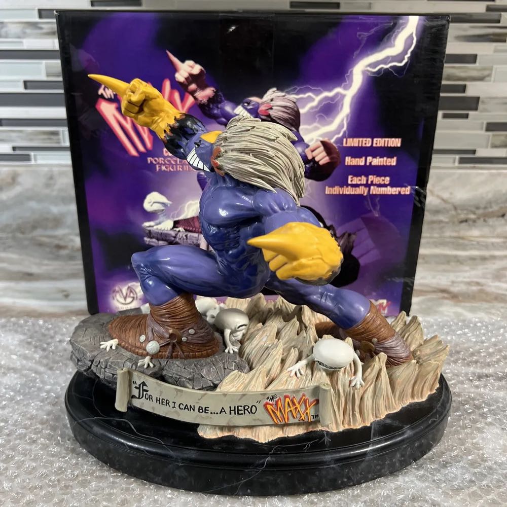 The Maxx - Moore Creations, Inc. (The Maxx) action figure collectible - Main Image 2