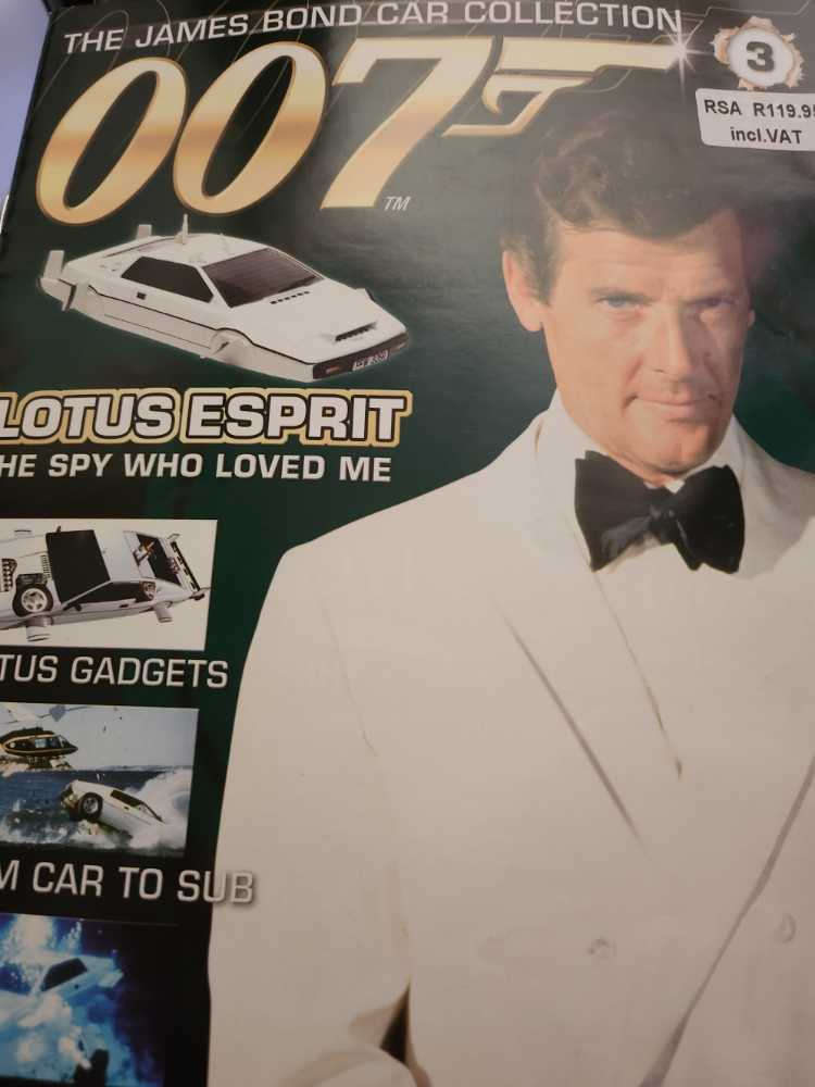 James Bond Car Collection 007 Lotus Spirit The Spy Whi Loved Me Magazine And Model 3  action figure collectible - Main Image 1