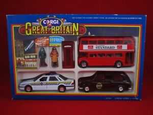 Mattel Corgi Great Britain 92720 Piccadilly Circus London Scene 3 Pieces New  action figure collectible [Barcode 032435927201] - Main Image 1