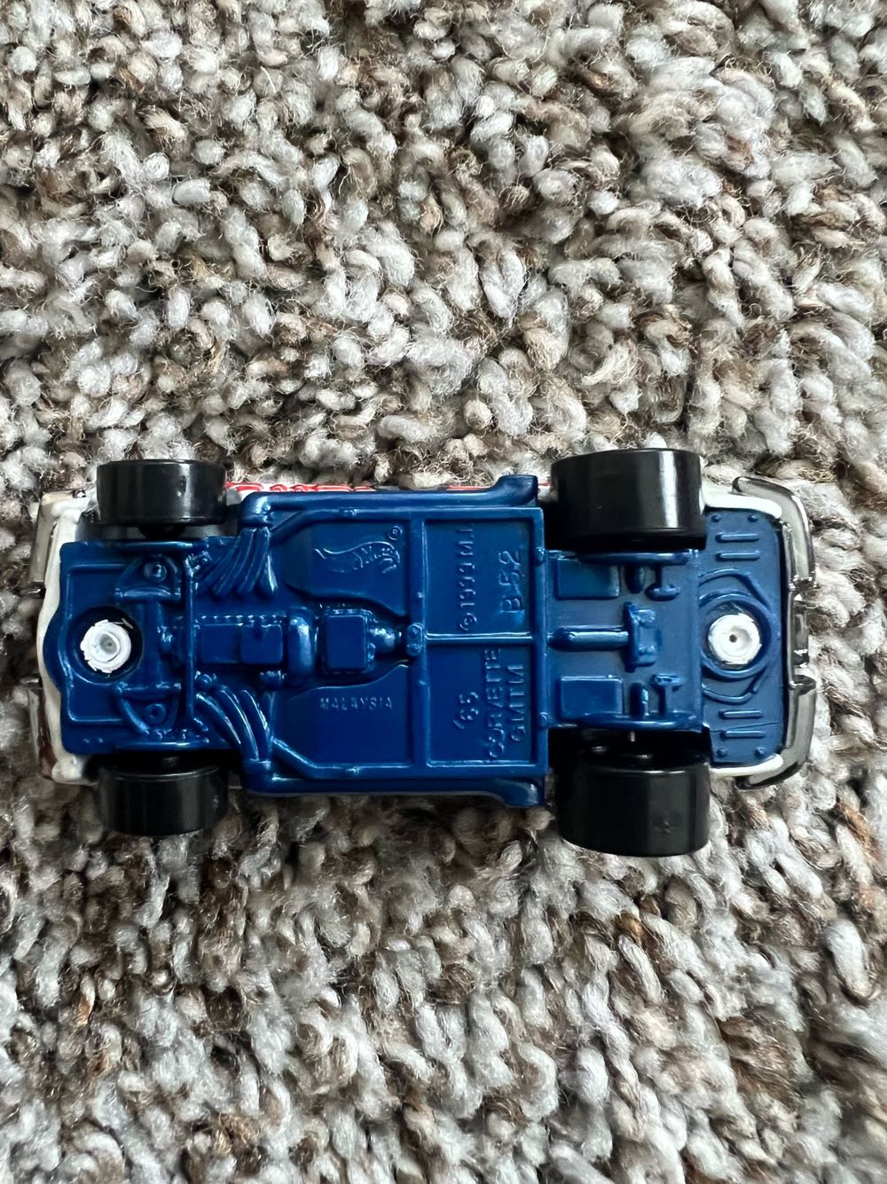 Corvette ‘65 - Mattel (Hotwheels Loose 60s Convertible Corvettes) action figure collectible - Main Image 2