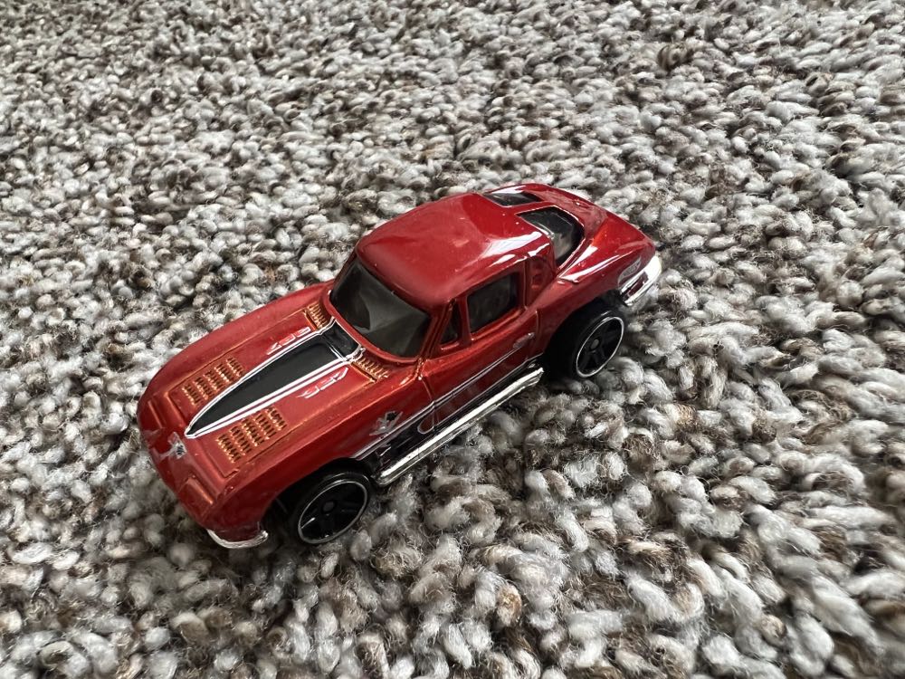 Hasbro Transformers Cybertron Supreme Class: Cybertron Primus