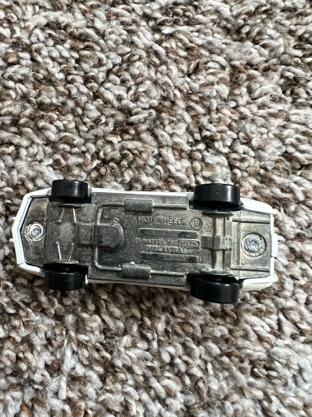 Corvette 1975 (Eagle) - Mattel (Hotwheels Loose Long Hoods) action figure collectible - Main Image 2