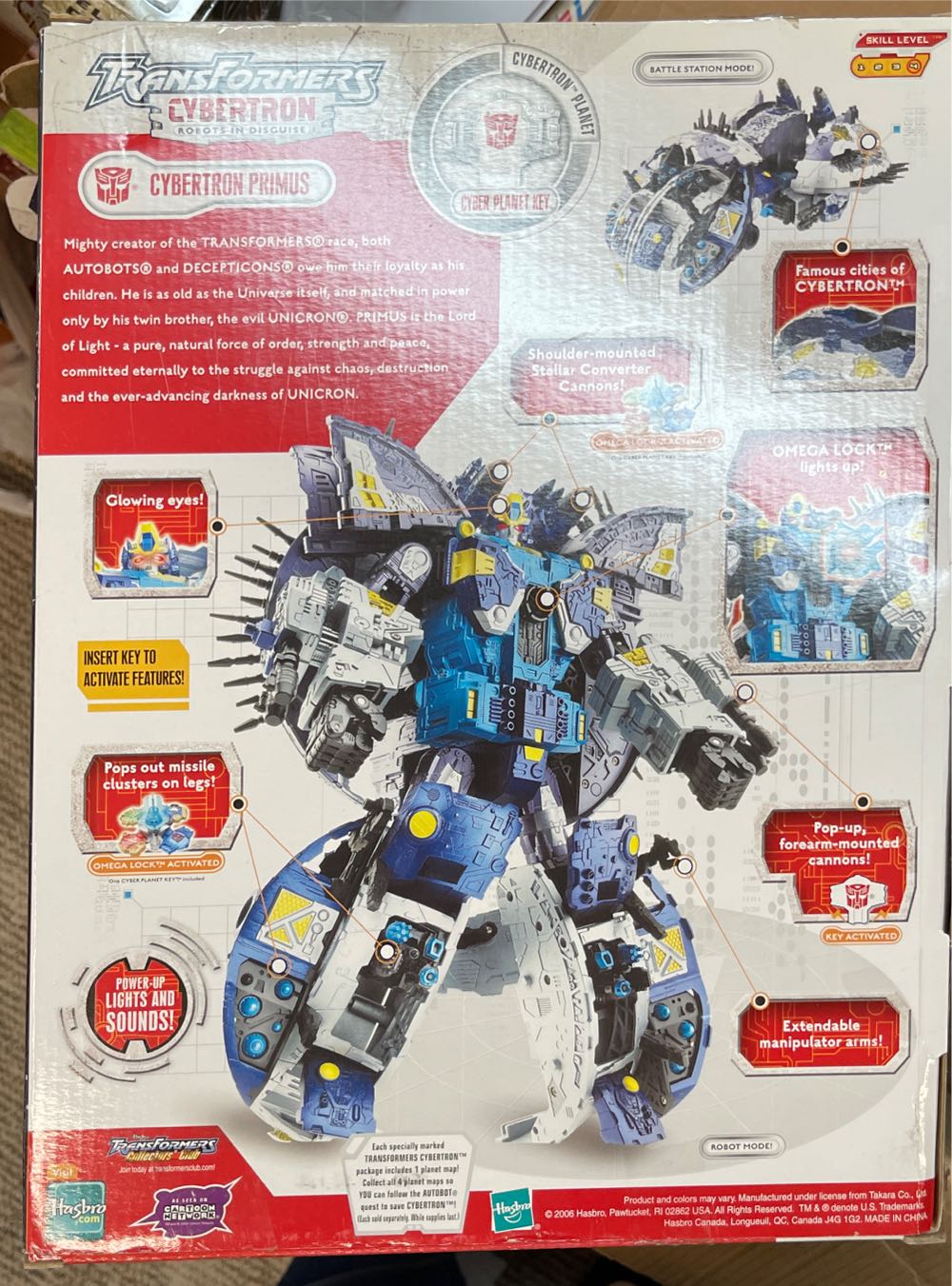 Hasbro Transformers Cybertron Supreme Class: Cybertron Primus  action figure collectible [Barcode 653569194576] - Main Image 3