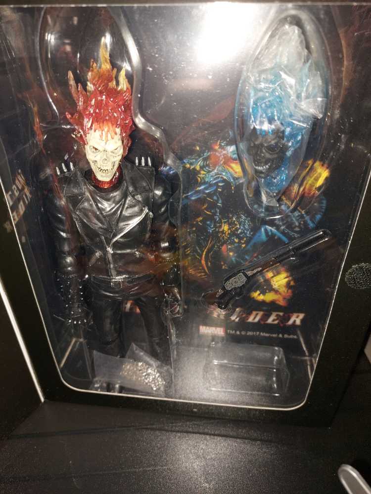 Dc Comics Batman 30cm Scale Joker Character With Original Decorations