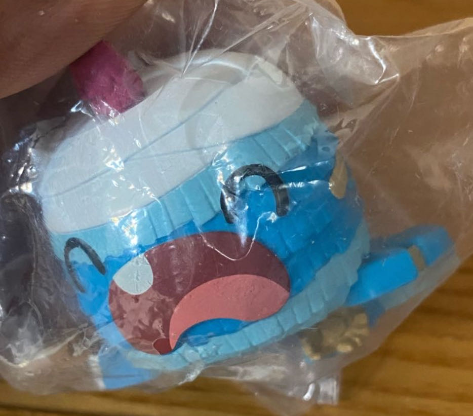 Whale - Pain Party Pinatas action figure collectible - Main Image 2