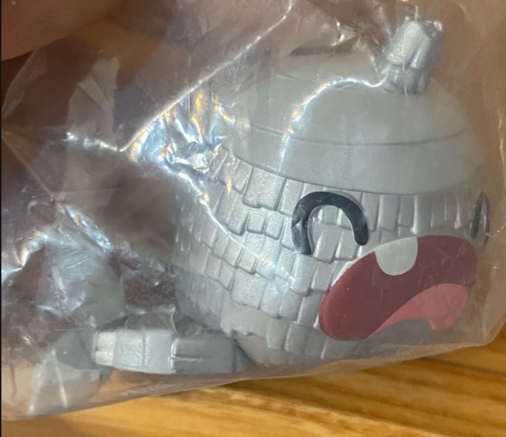 Whale Metallic - Pain Party Pinatas action figure collectible - Main Image 2