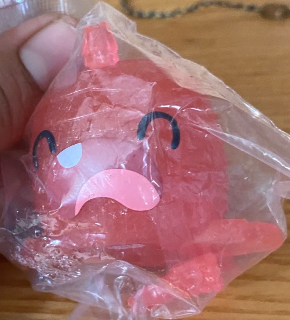 Whale Glitter - Pain Party Pinatas action figure collectible - Main Image 2