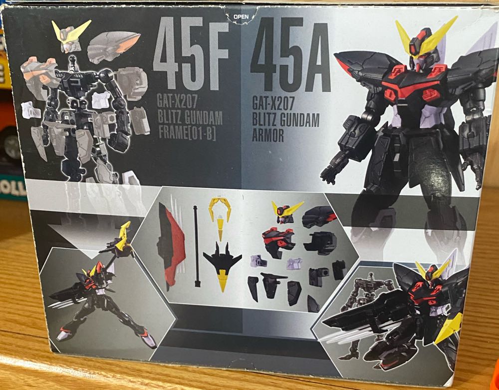 ✅ Gundam Suit Build - Bandai action figure collectible [Barcode 045557111793] - Main Image 2