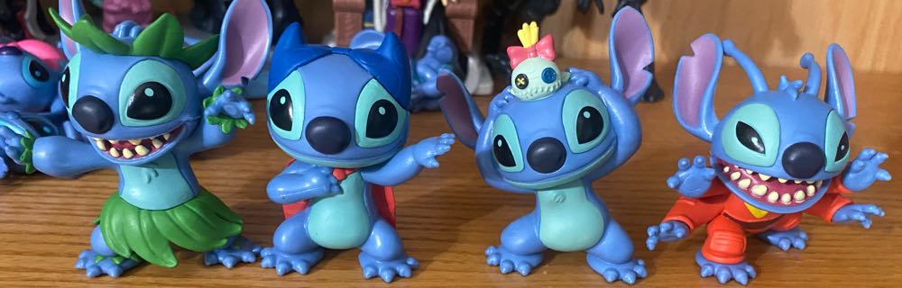 Super 7 - Megalon (Reaction)