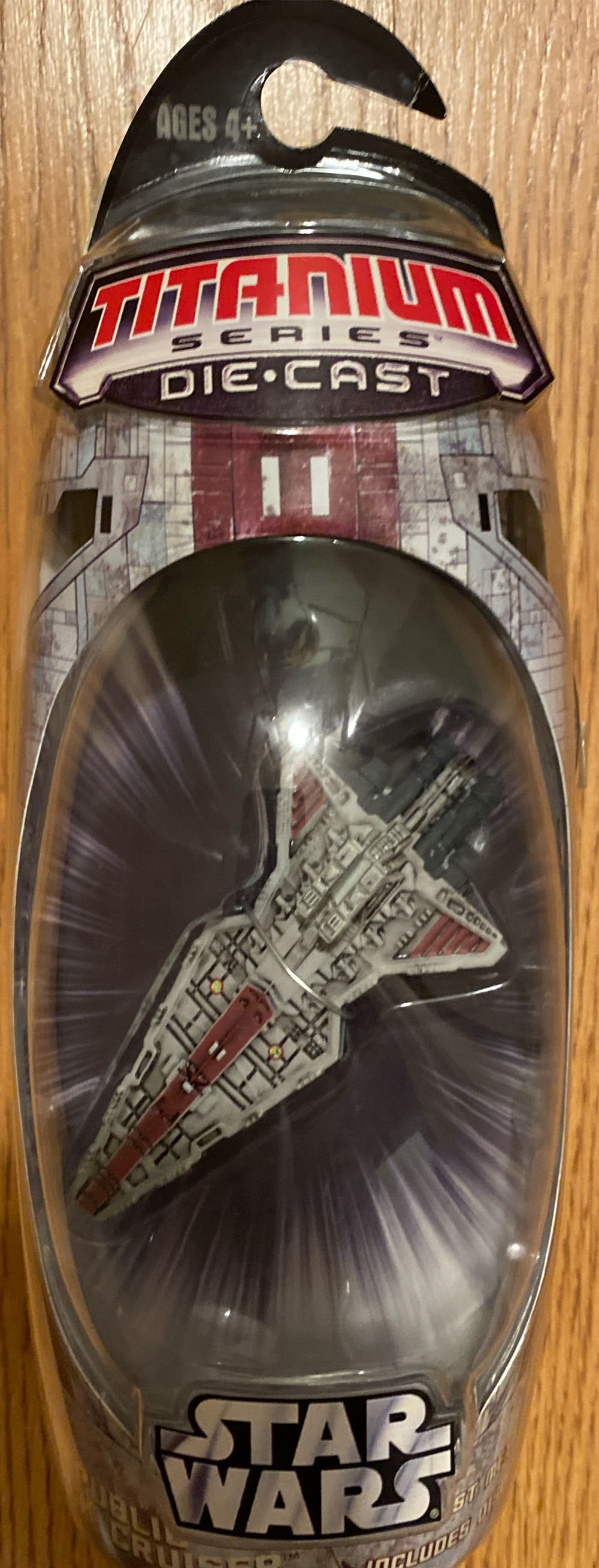 Star Wars Republic Attack Cruiser - Hasbro - Galoob (Titanium Series) action figure collectible [Barcode 653569120483] - Main Image 4