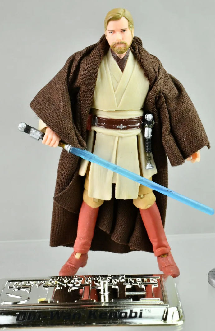 Obi-Wan Kenobi (Battle Of Coruscant) TSC #28 - Hasbro (Star Wars Episode III: Revenge Of The Sith) action figure collectible - Main Image 3