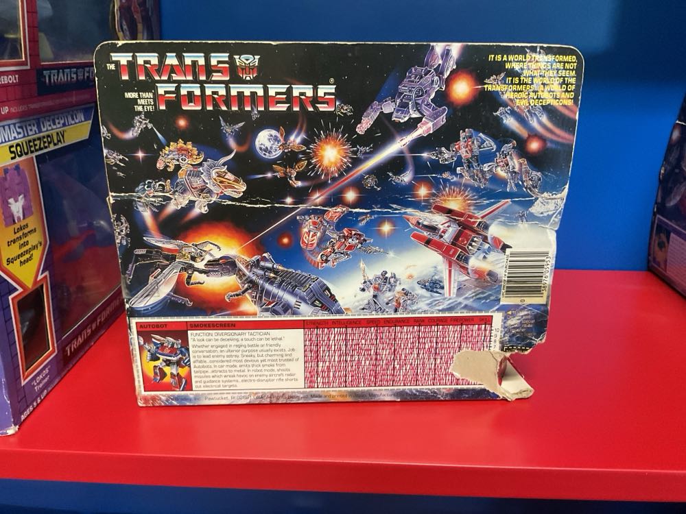 Smokescreen G1 - Takara Tomy (Autobot) action figure collectible - Main Image 4