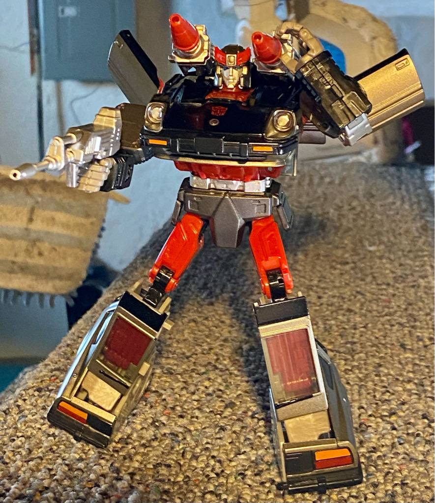 Bluestreak - Takara Tomy (Autobot) action figure collectible - Main Image 2