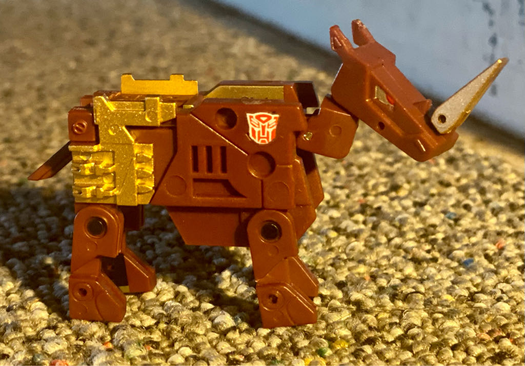 Ramhorn - Keith’s Fantast Club (KFC) (Autobot) action figure collectible - Main Image 2