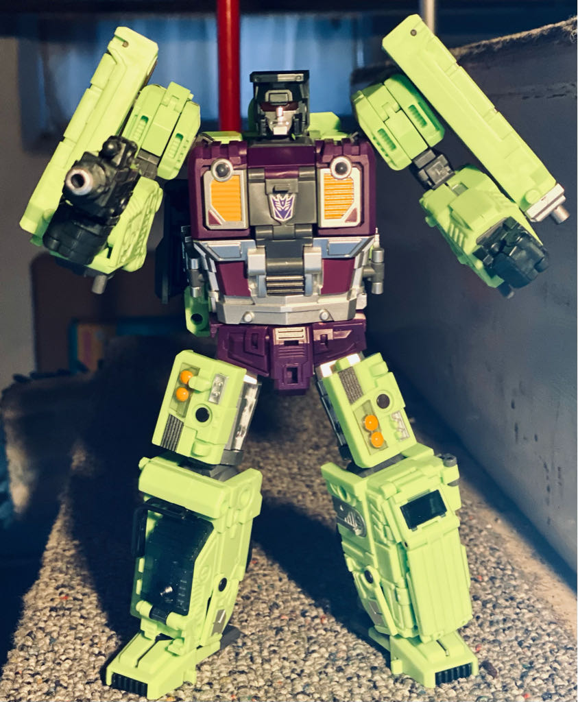 Long Haul - Jin Bao (Decepticon) action figure collectible - Main Image 2