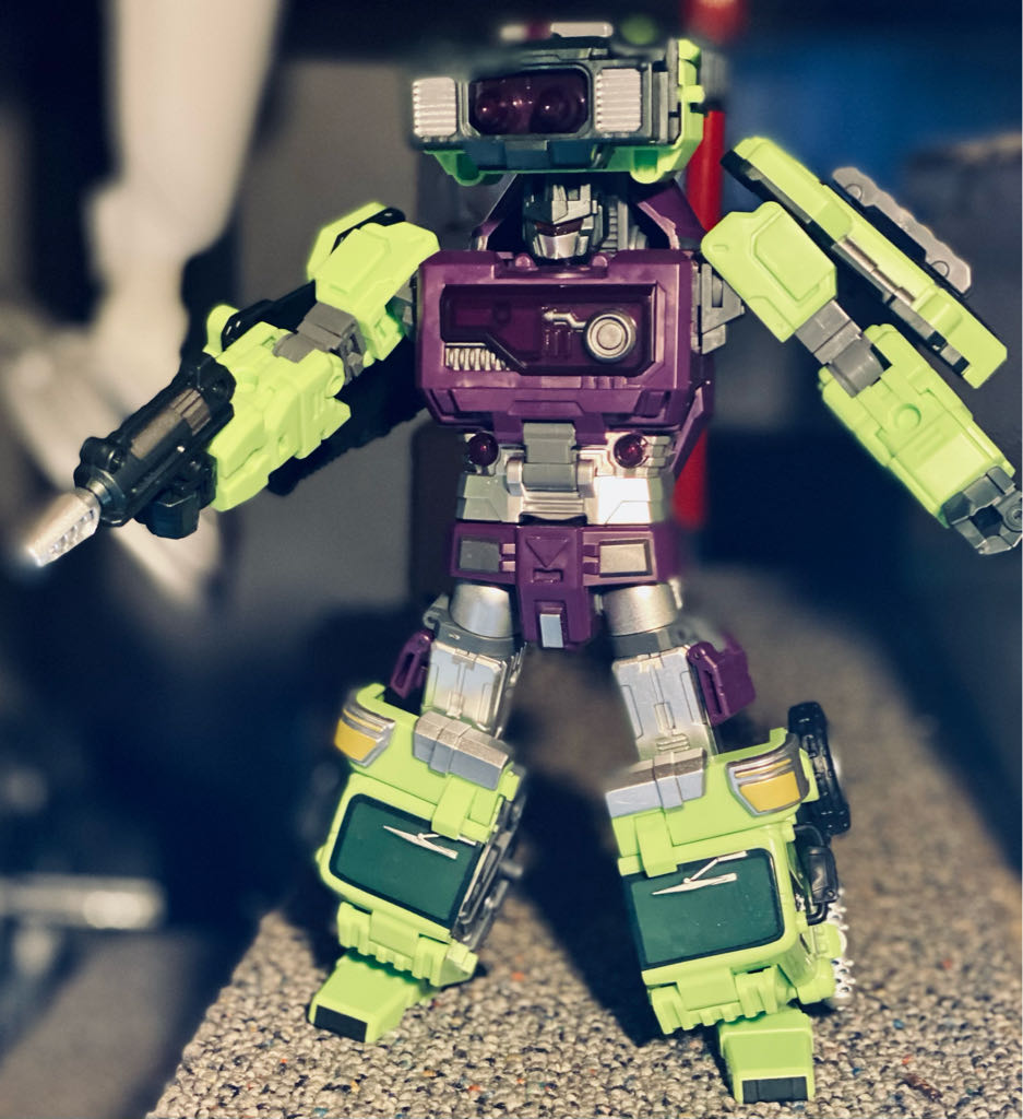 Mixmaster (Bounty Hunter) - Jin Bao (Decepticon) action figure collectible - Main Image 2