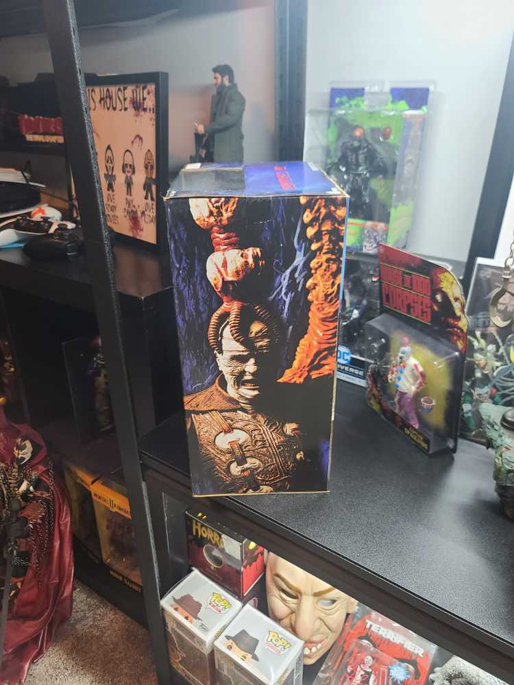 Neca DR Channard Deluxe Box Set Signed - Neca (Horror) action figure collectible - Main Image 2
