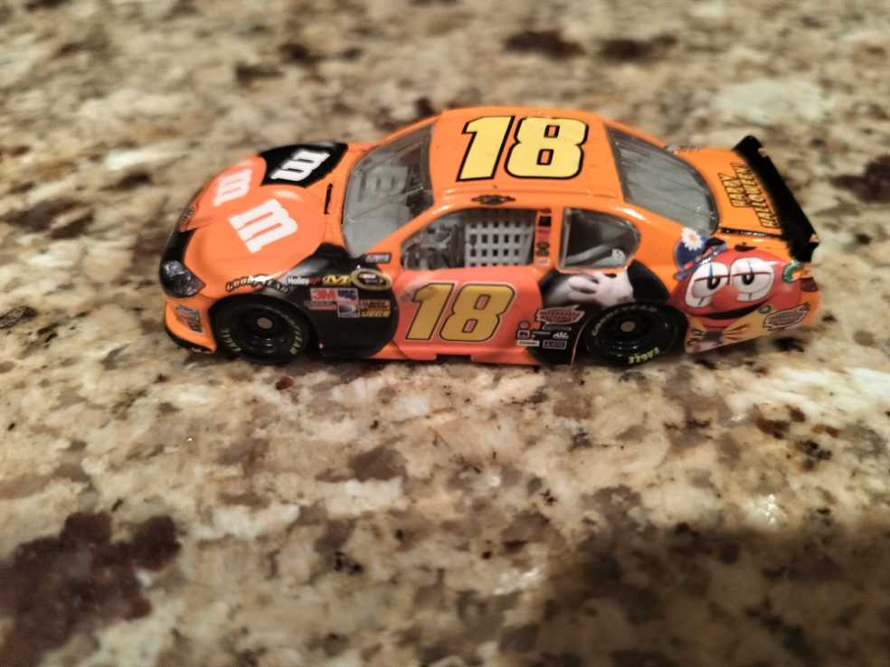 2012 KYLE BUSCH Halloween M&M’s Toyota diecast 1/64  action figure collectible - Main Image 4