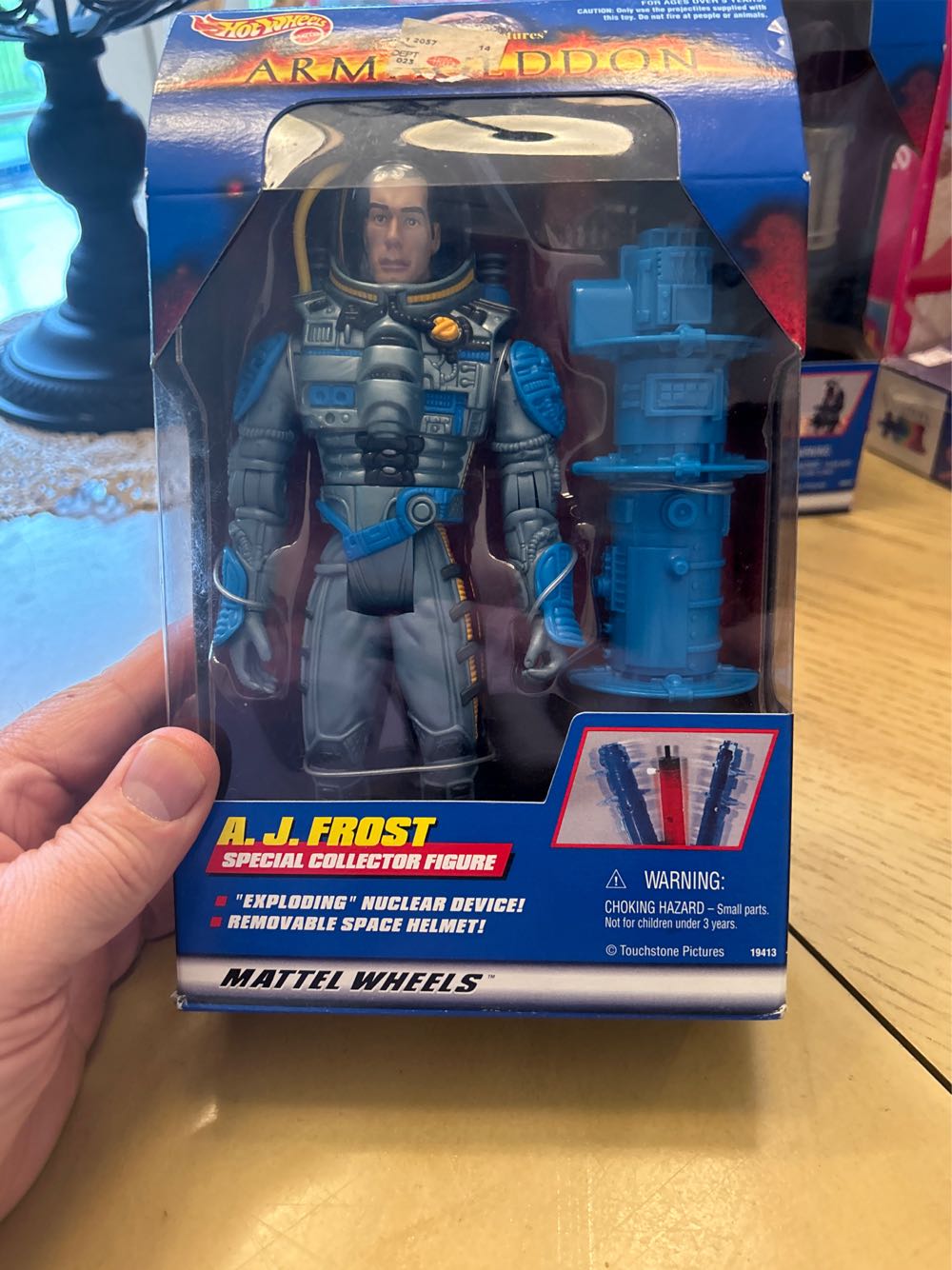 Mattel Hot Wheels Armageddon A.J. Frost Special Collector Figure  - Mattel (Touchstone Pictures’ Armageddon) action figure collectible [Barcode 074299194139] - Main Image 3