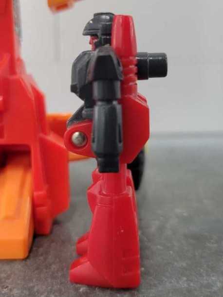Spoilsport With Sureshot Targetmaster  - Hasbro (1987) action figure collectible - Main Image 4