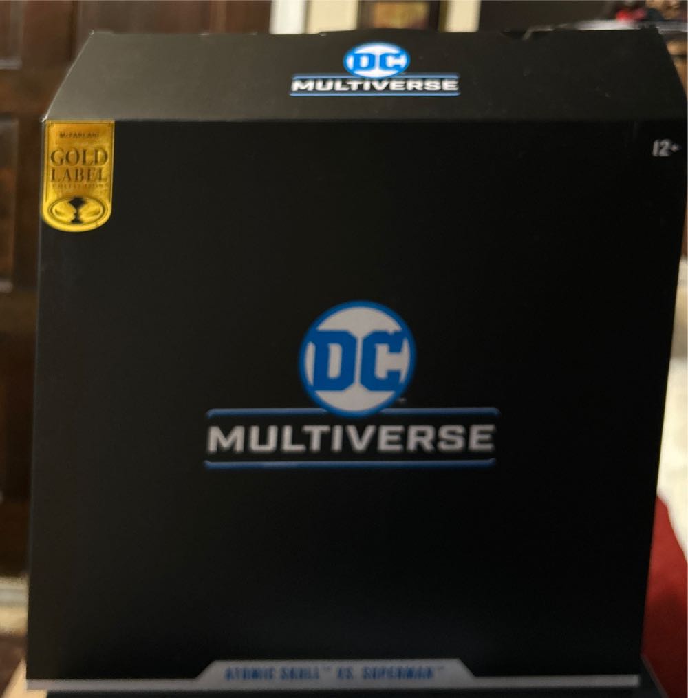 Superman Vs Atomic Skull - McFarlane Toys / DC Multiverse (Atomic Skull Vs Superman) action figure collectible [Barcode 787926156980] - Main Image 2