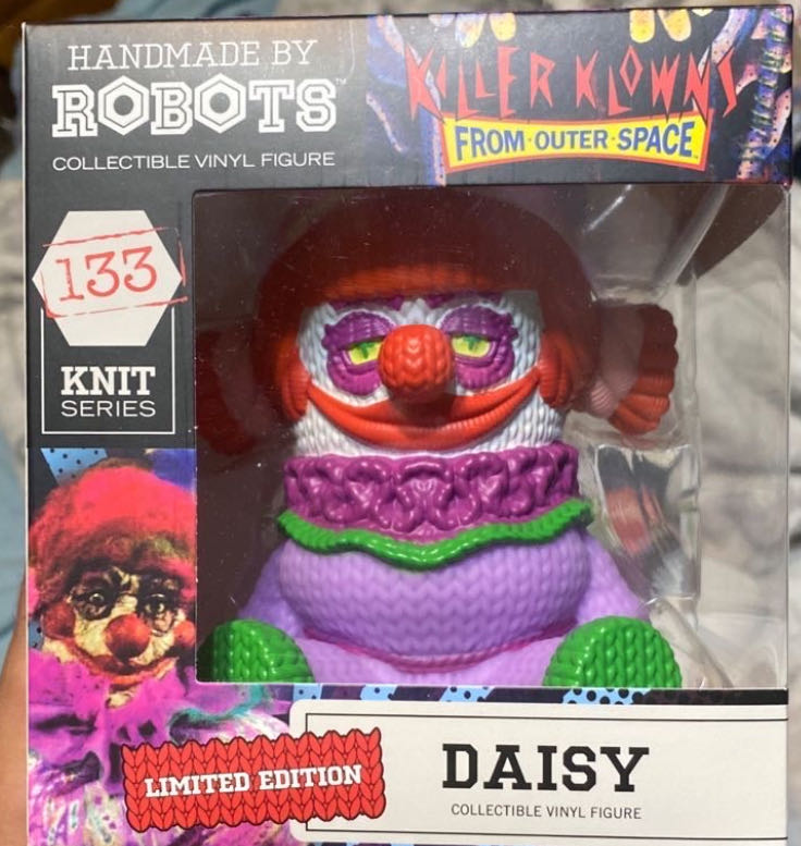 Daisy - BDA Collectibles (Killer Klowns from Outer Space) action figure collectible [Barcode 818730022977] - Main Image 3