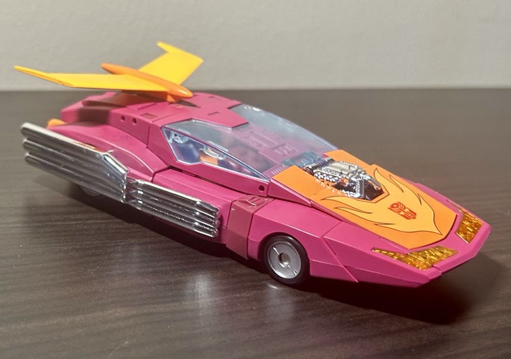 Hot Rod - Takara Tomy (Autobot) action figure collectible - Main Image 2