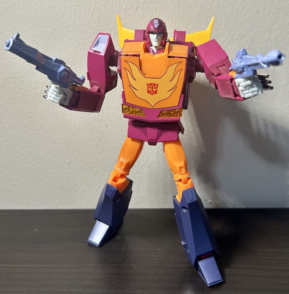 Hot Rod - Takara Tomy (Autobot) action figure collectible - Main Image 3