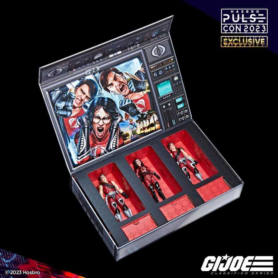 Crimson Baroness - Hasbro (Cobra) action figure collectible - Main Image 4