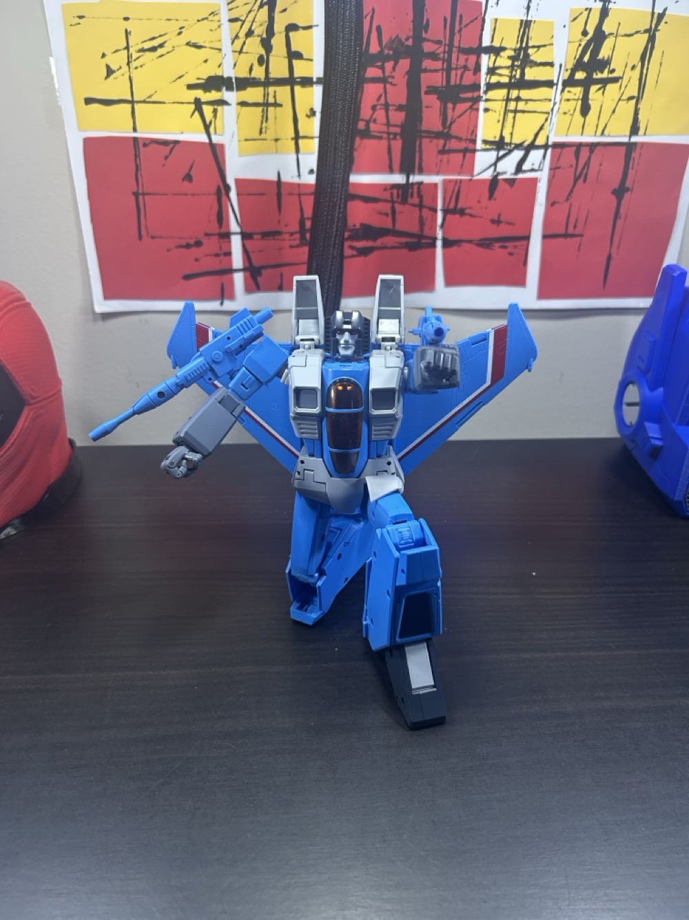 Thundercracker - Takara Tomy (Decepticon) action figure collectible - Main Image 3