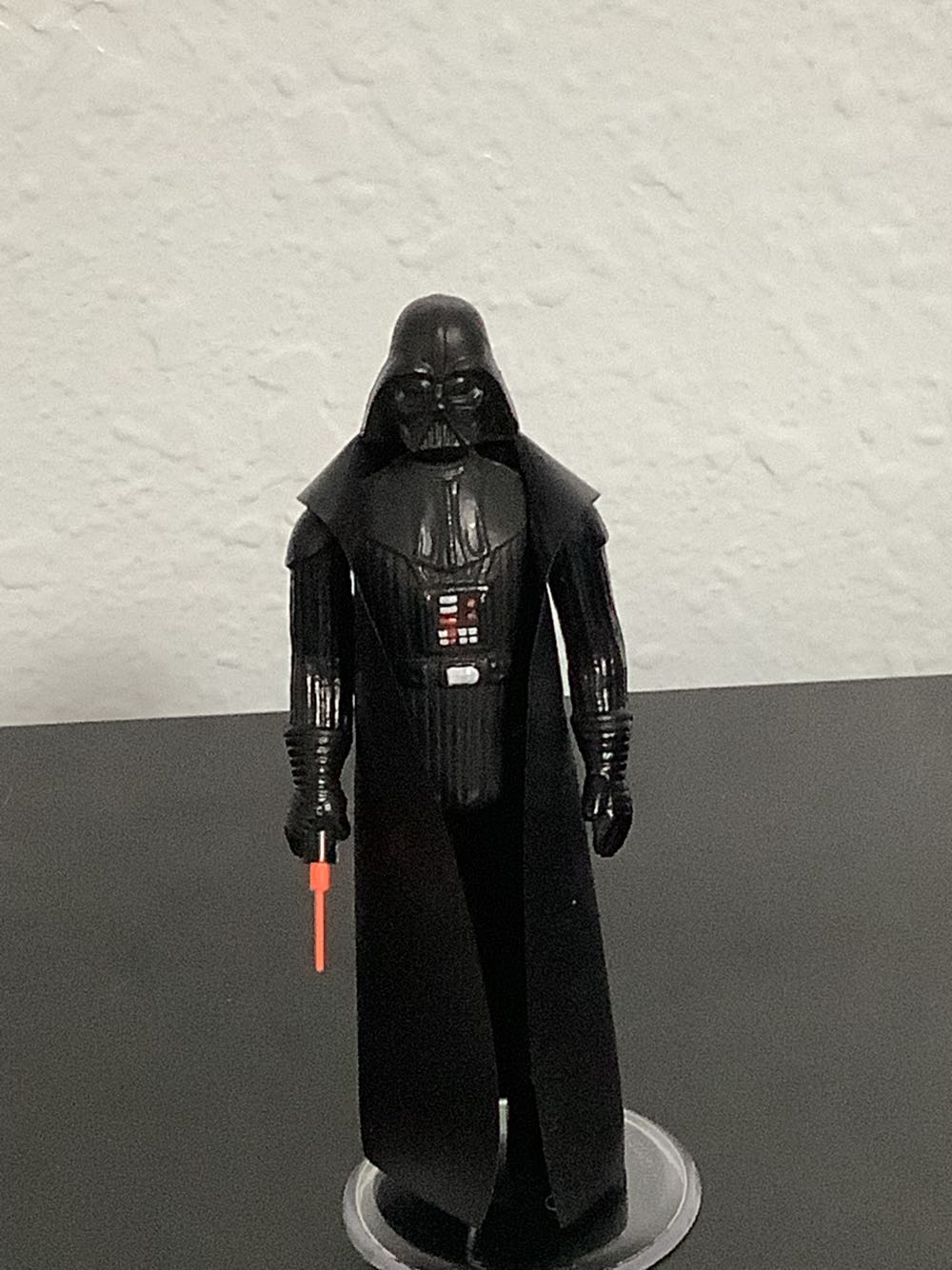 Darth Vader - Kenner (Star Wars) action figure collectible [Barcode 076281708508] - Main Image 2