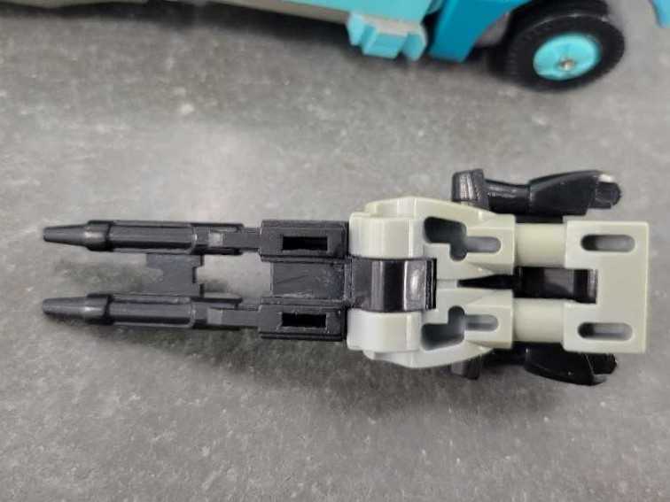 Recoil With Kup Gun Mode Targetmaster  - Hasbro (1987) action figure collectible - Main Image 2