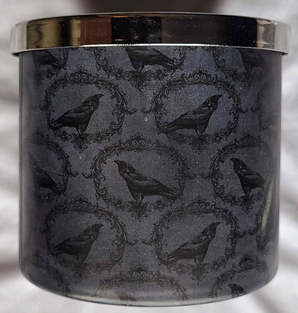 CANDLE: Halloween Goose Creek Howling Winds  2023 - Goose Creek Candle (Halloween Candles) action figure collectible - Main Image 3